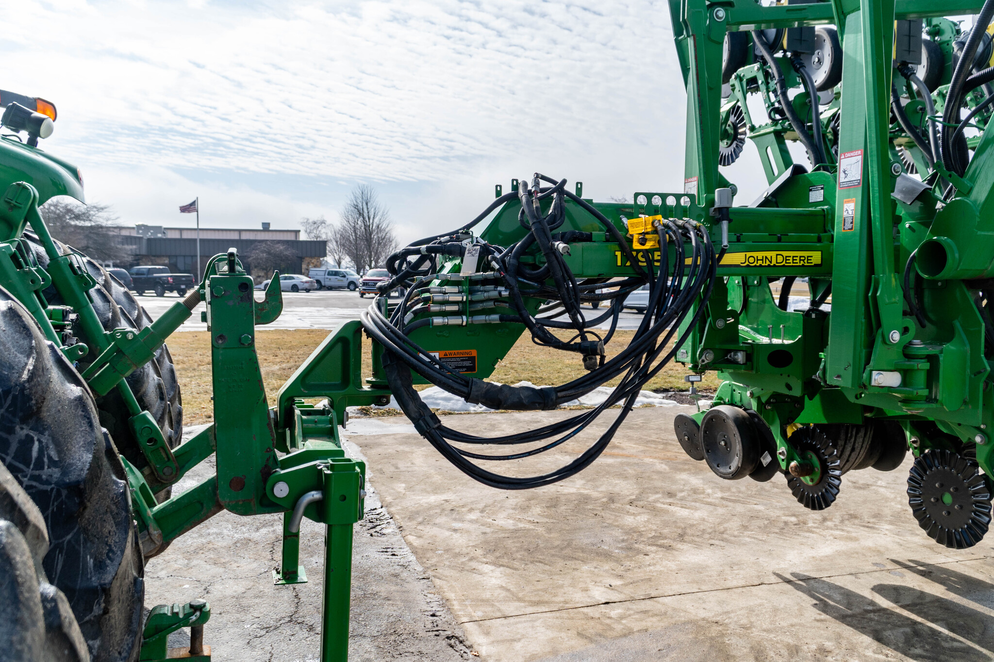 Used 2020 John Deere 1795 Planters: Drawn at Koenig Equipment in Anna, OH - PhotoXL8