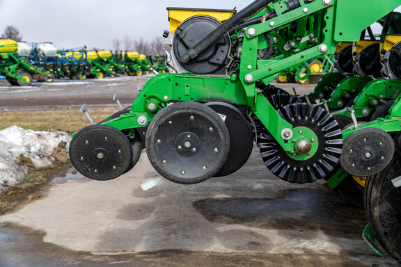 Used 2020 John Deere 1795 Planters: Drawn at Koenig Equipment in Anna, OH - Photo12