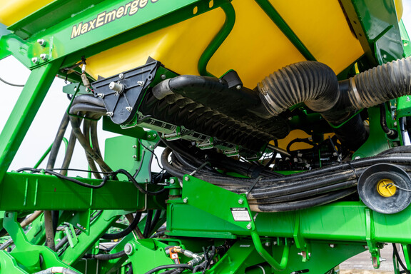 Used 2020 John Deere 1795 Planters: Drawn at Koenig Equipment in Anna, OH - Photo19