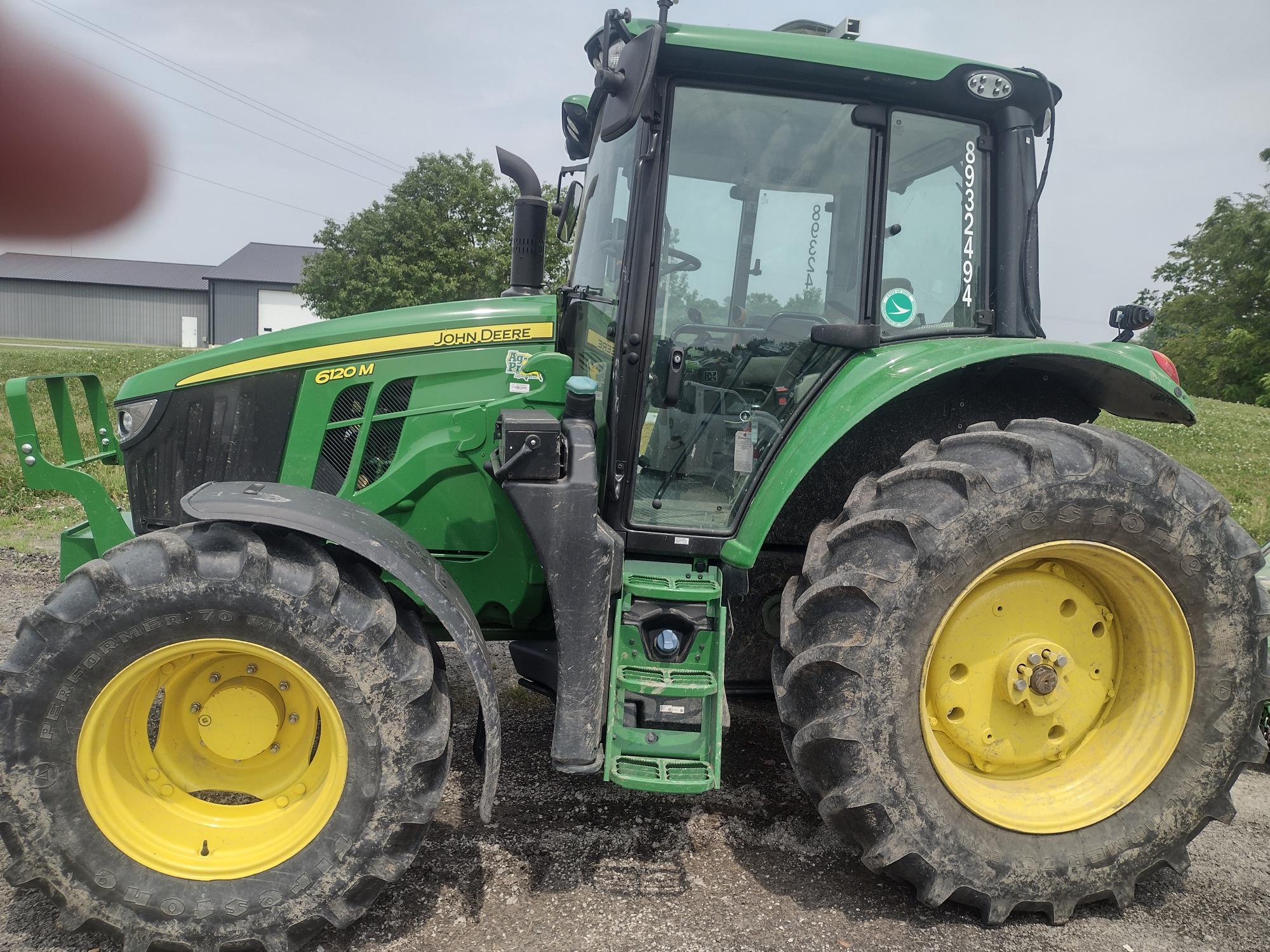 2023 John Deere 6120M Image 1