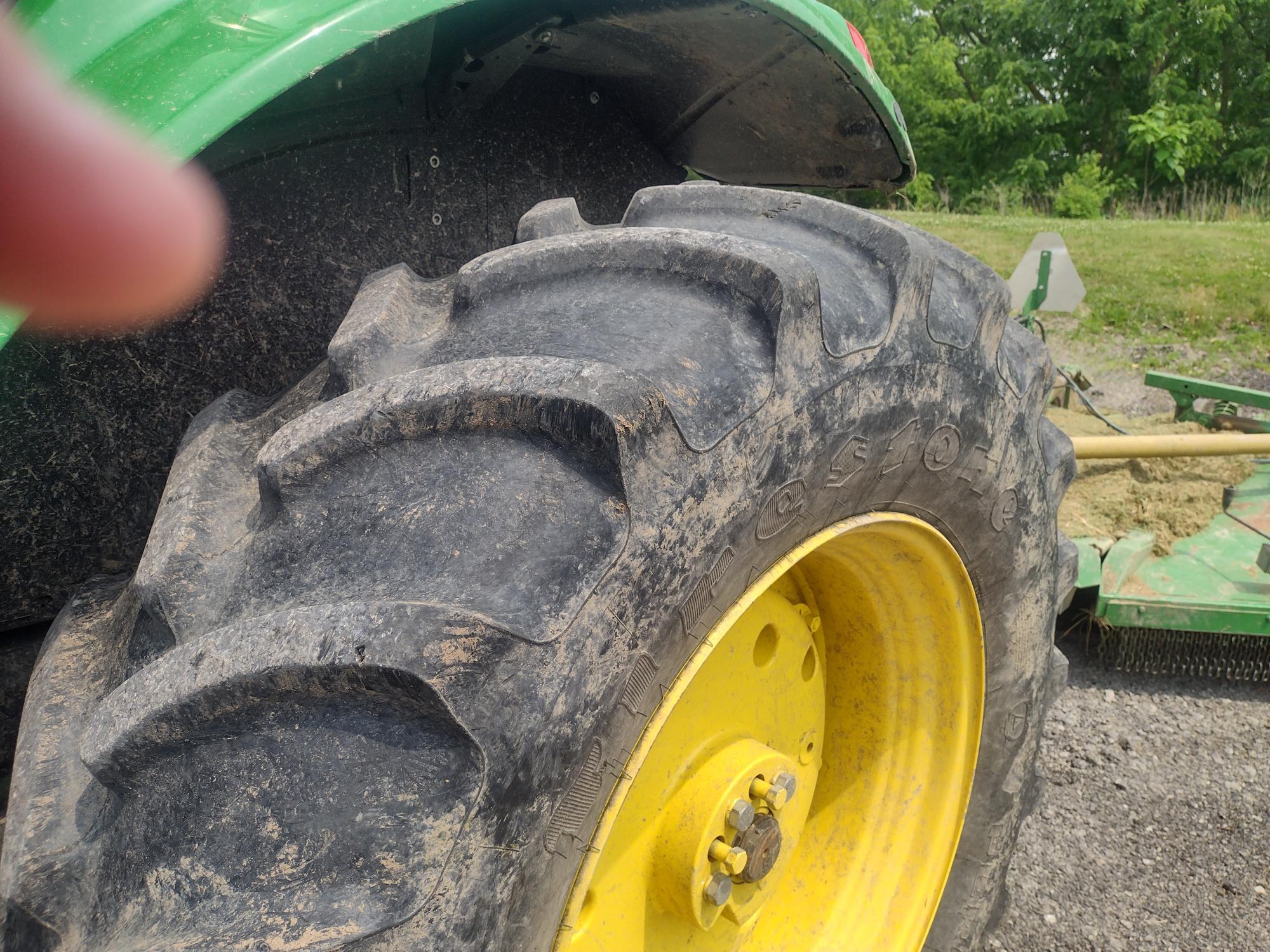 2023 John Deere 6120M Image 6