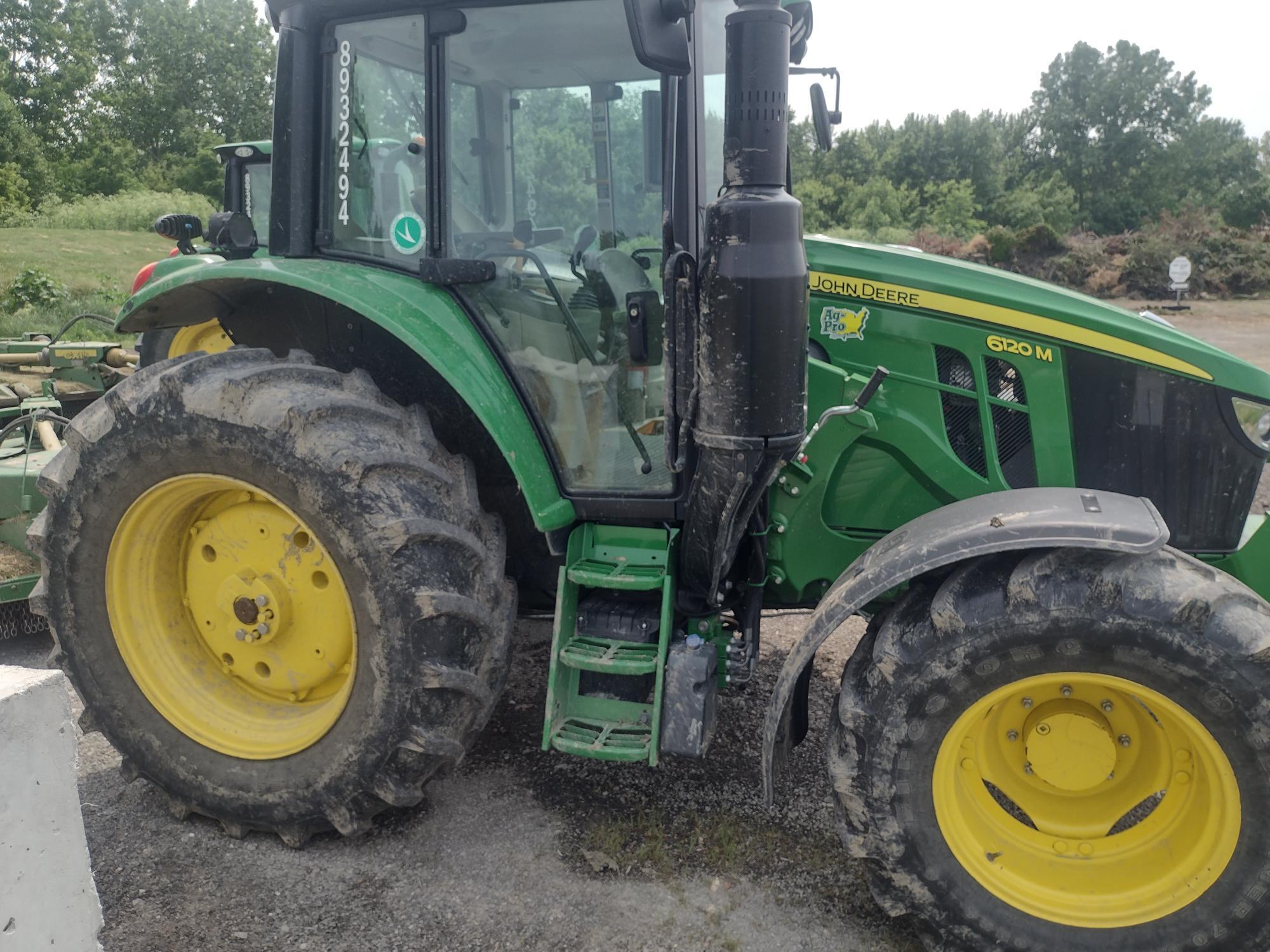 2023 John Deere 6120M Image 8