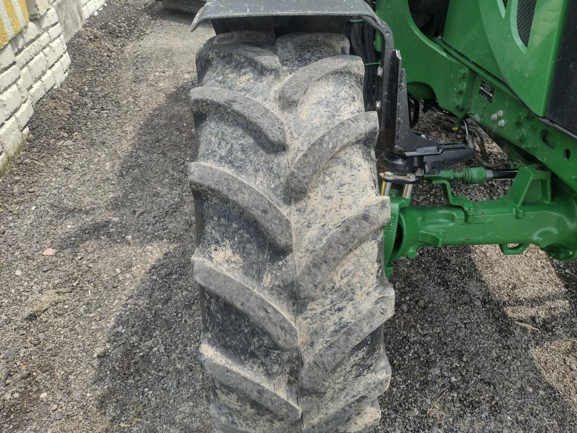 2023 John Deere 6120M Image 13