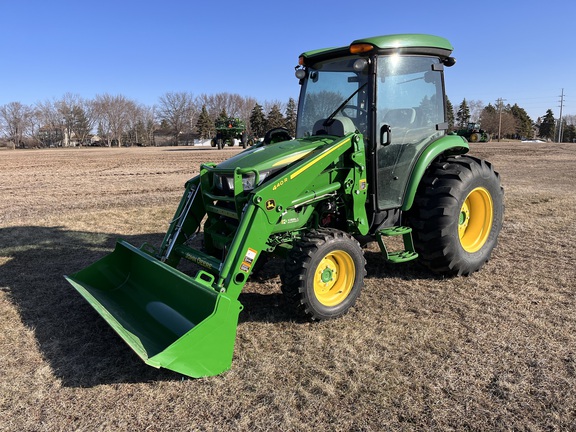  John Deere 4066R