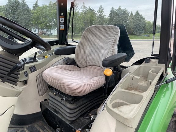 2019 John Deere 4066R - Photo7