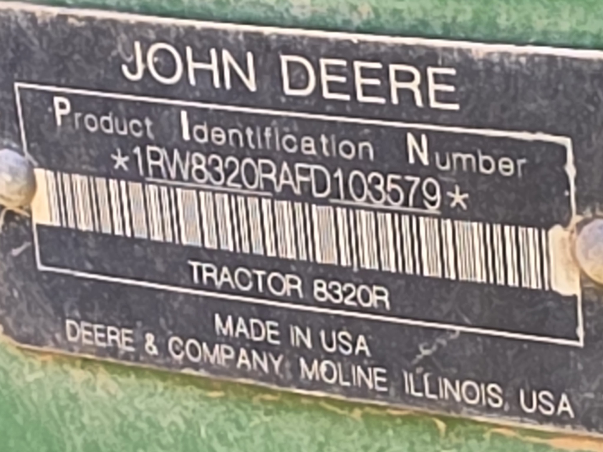 2015 John Deere 8320R Image 25