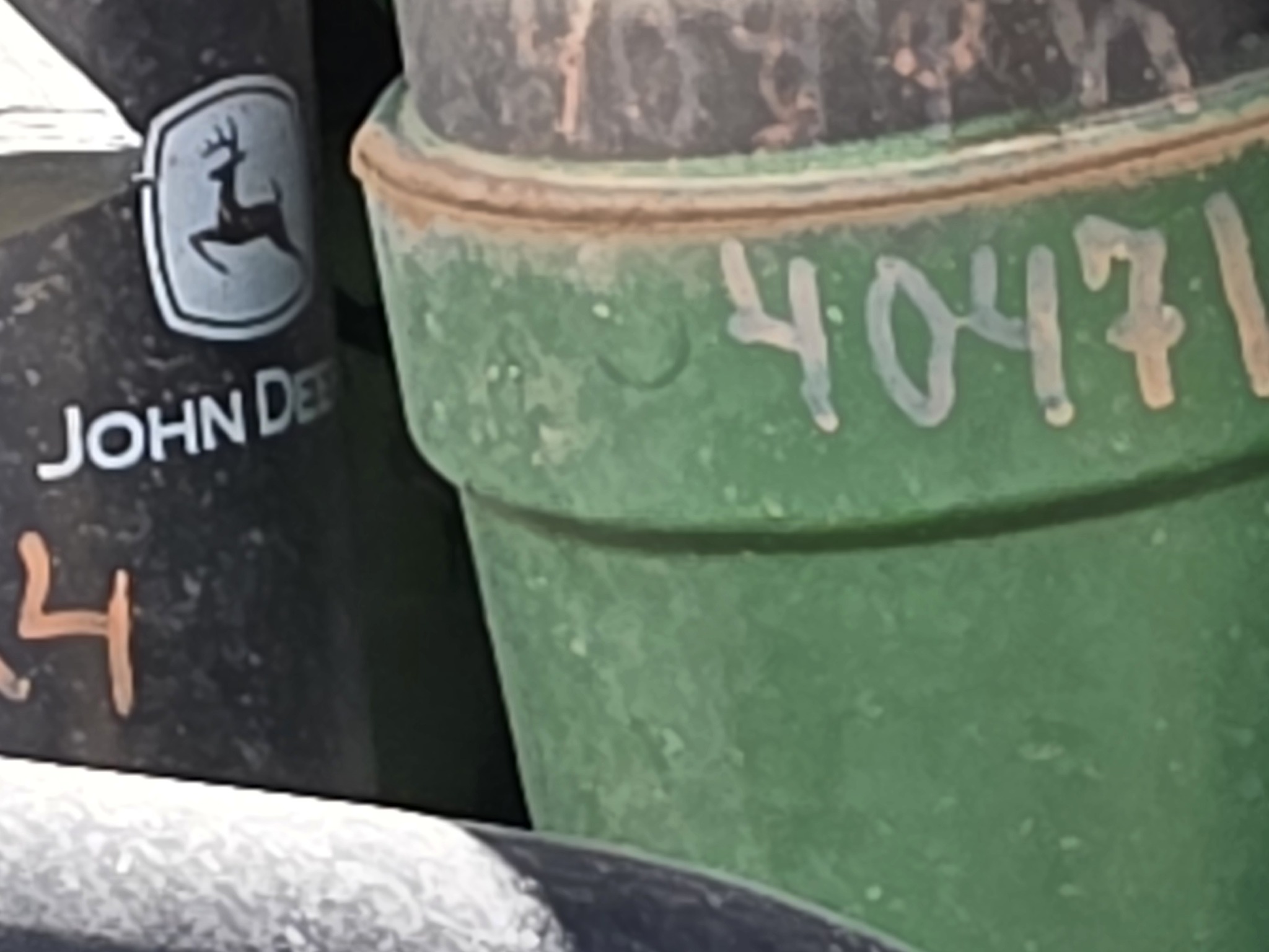 2015 John Deere 8320R Image 26