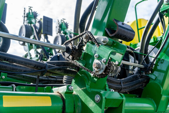 Used 2017 John Deere 1795 Planters: Drawn at Koenig Equipment in Anna, OH - Photo17