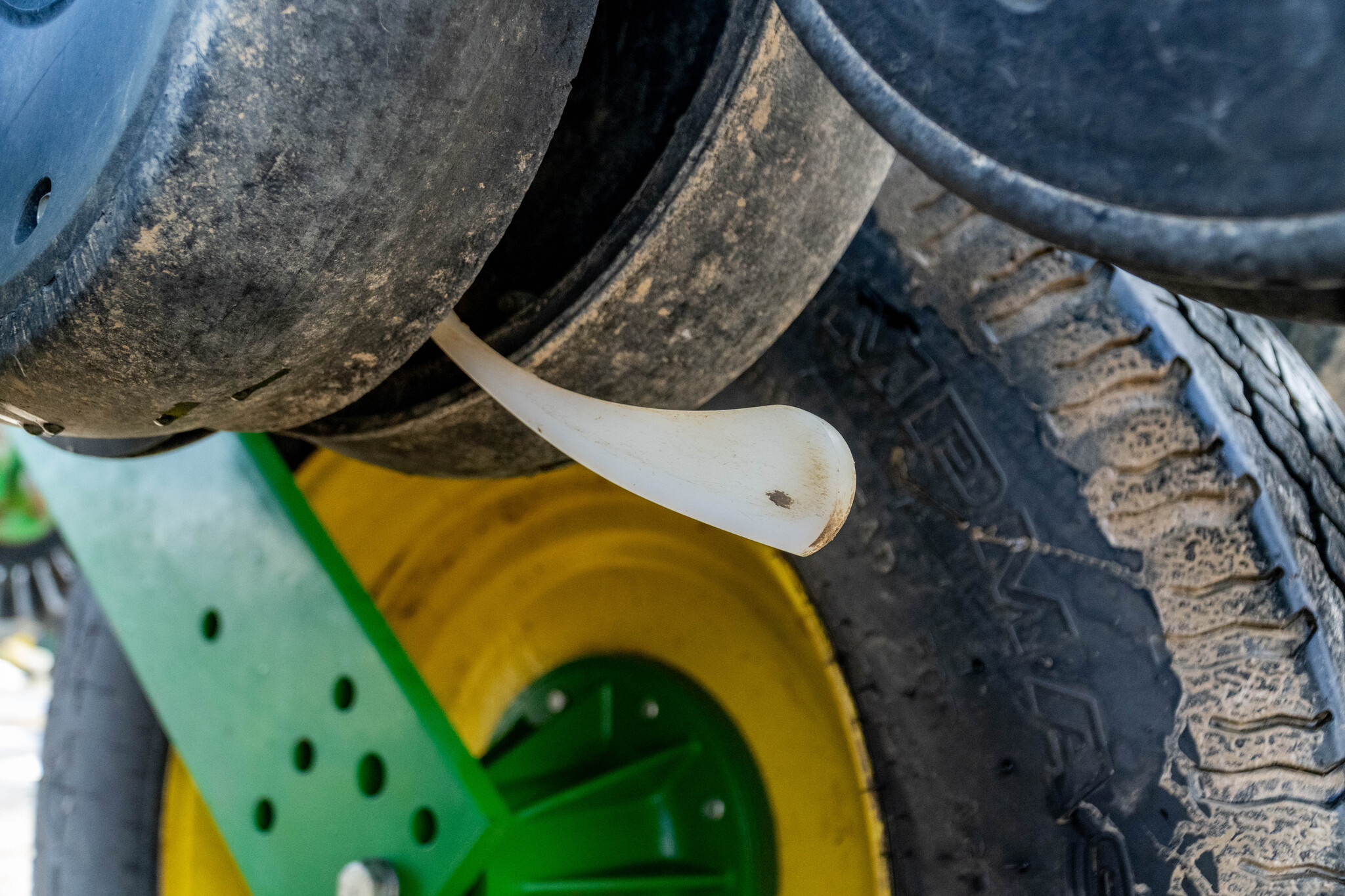 Used 2017 John Deere 1795 Planters: Drawn at Koenig Equipment in Anna, OH - PhotoXL14