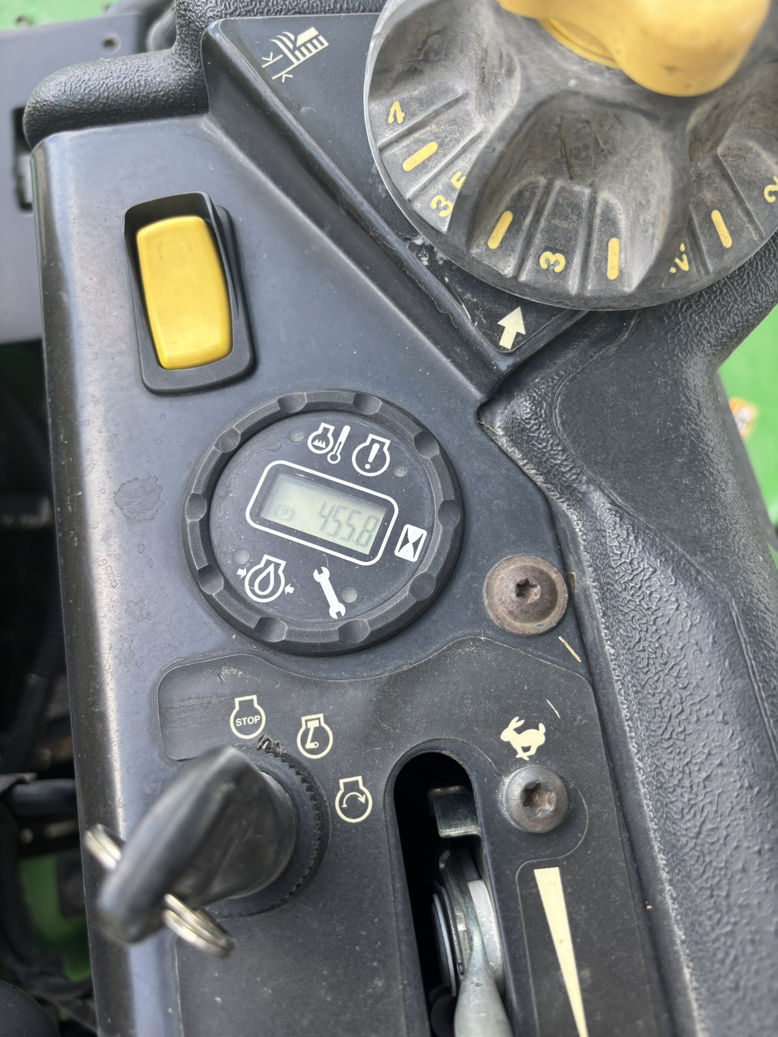 2020 John Deere Z970R Image 7