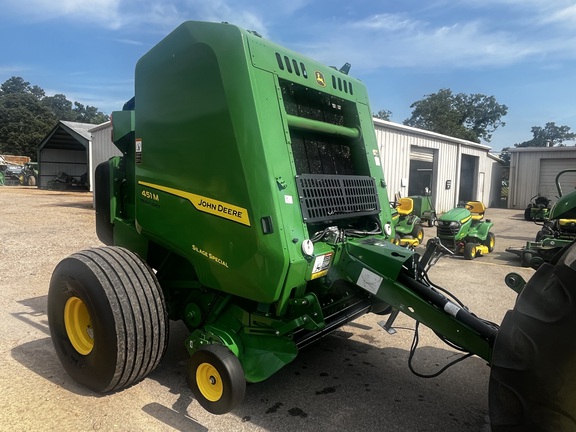 2024 John Deere 451M Photo 7