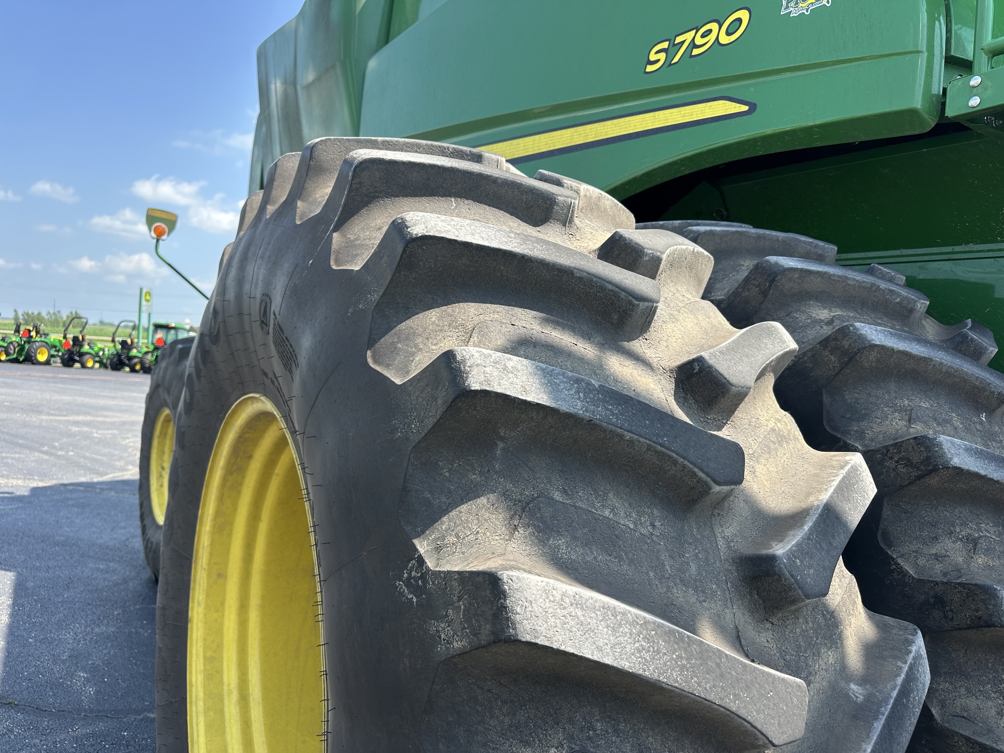 2024 John Deere S790 Image 10