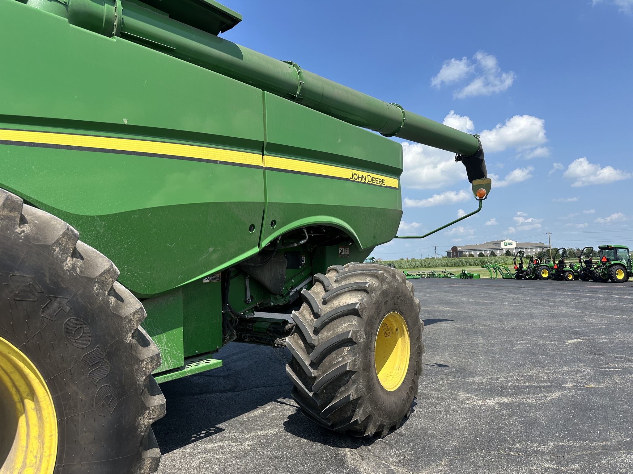 2024 John Deere S790 Image 8