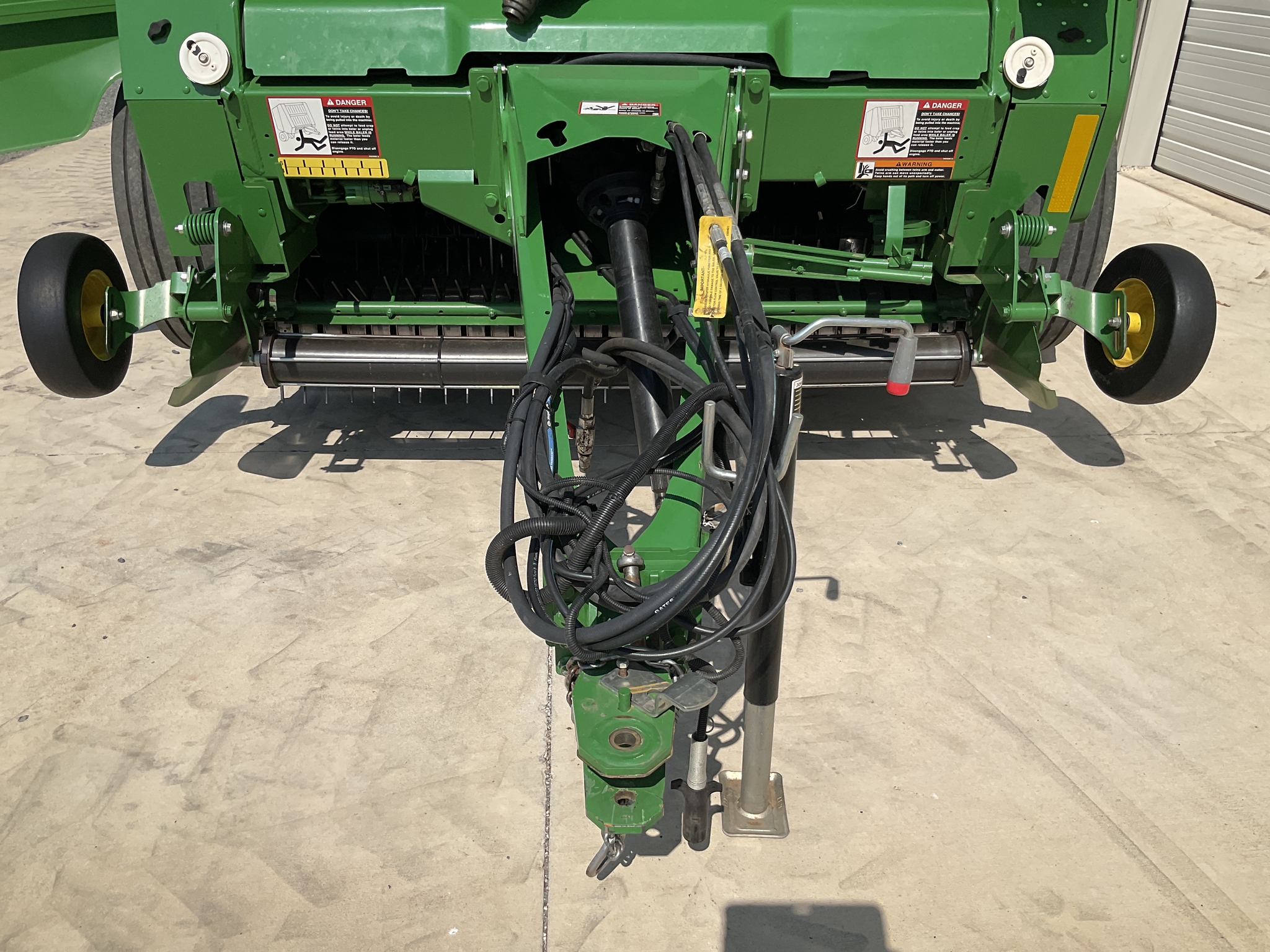 2022 John Deere 560M Image 18