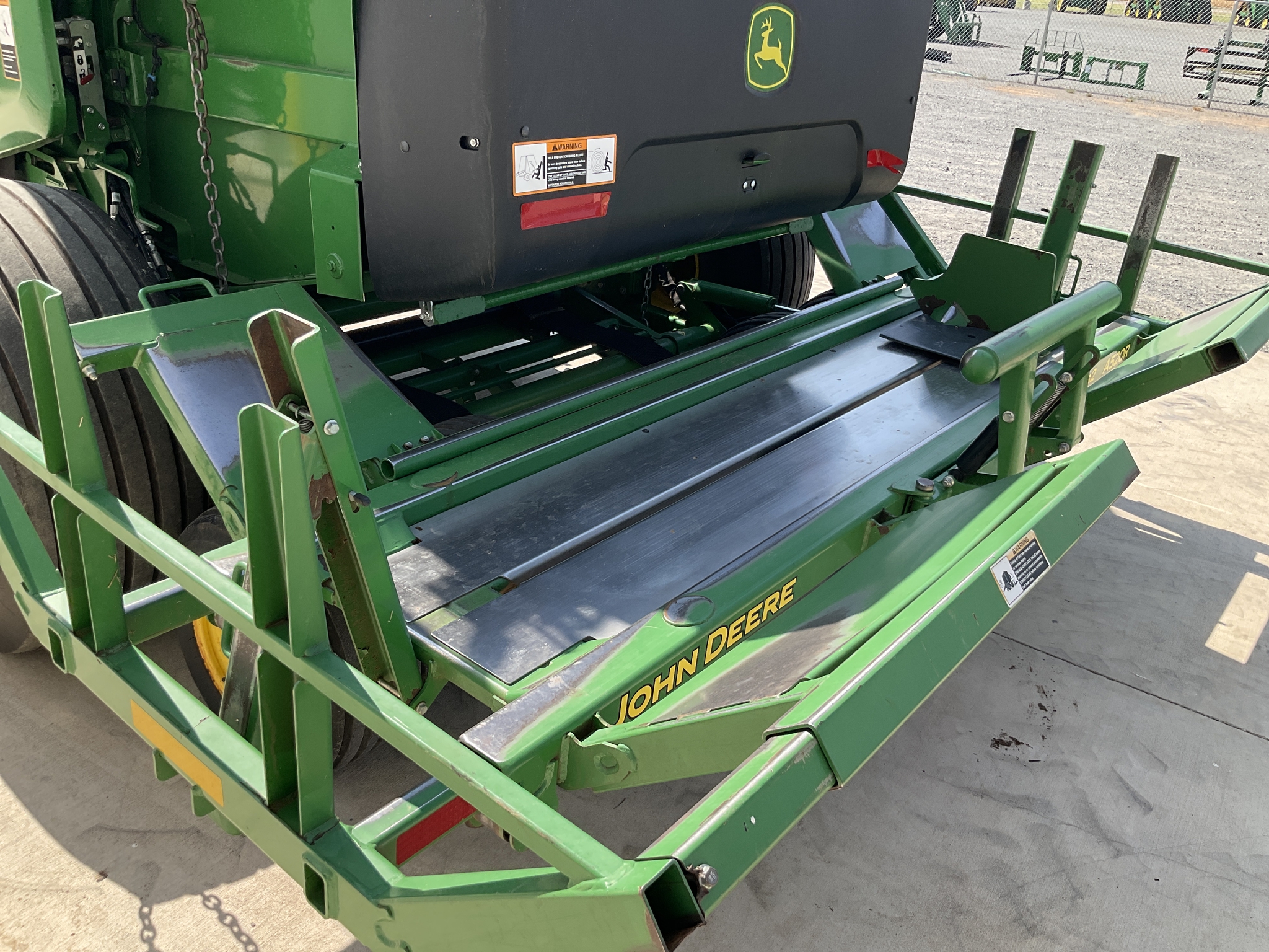 2022 John Deere 560M Image 15