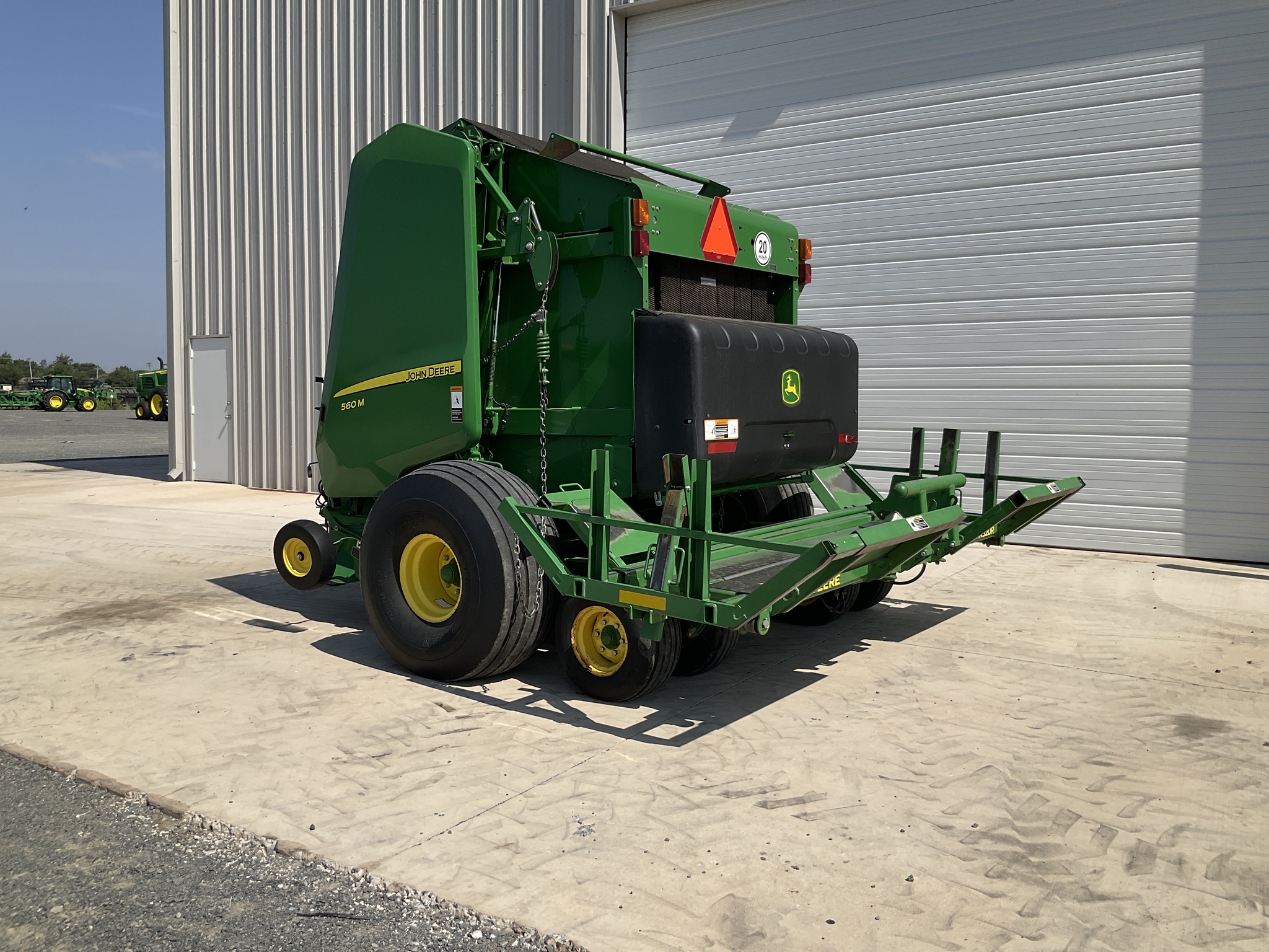 2022 John Deere 560M Image 3