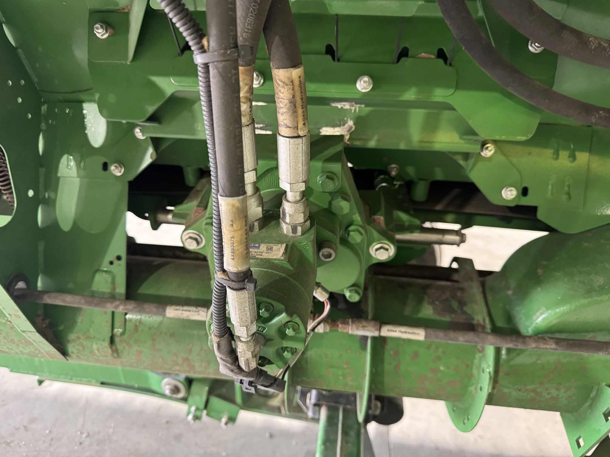 2017 John Deere 635FD Image 21