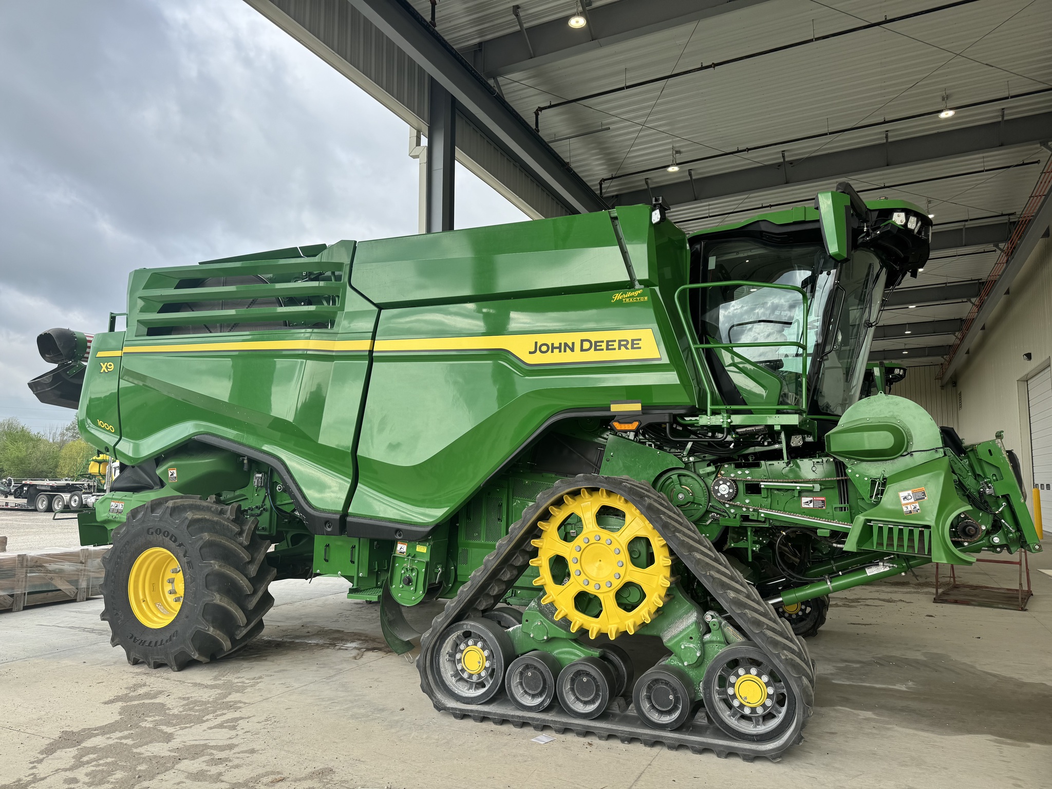  2025 John Deere X9 1000 at Heritage Tractor in Pittsburg, KS