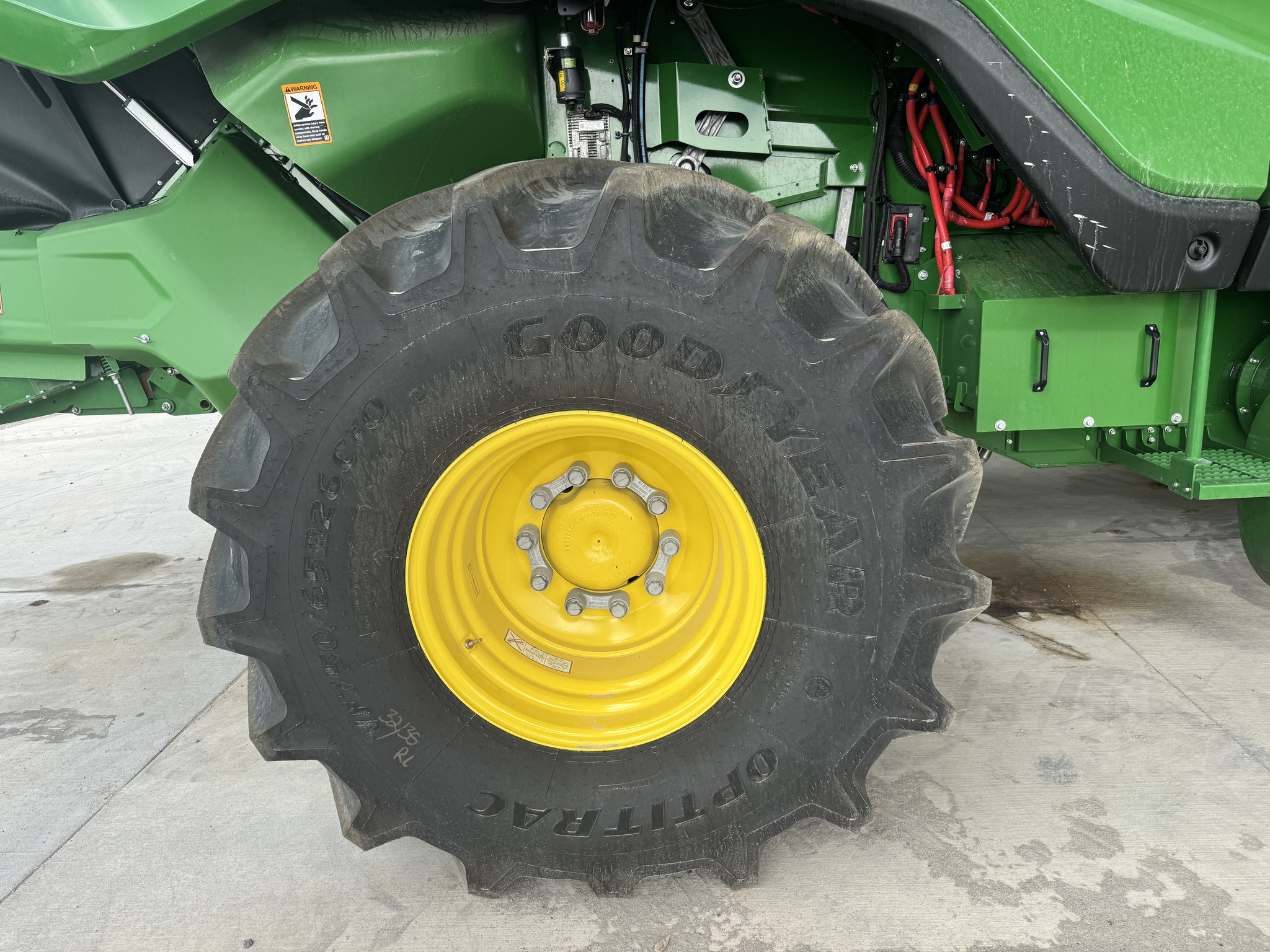  2025 John Deere X9 1000 at Heritage Tractor in Pittsburg, KS