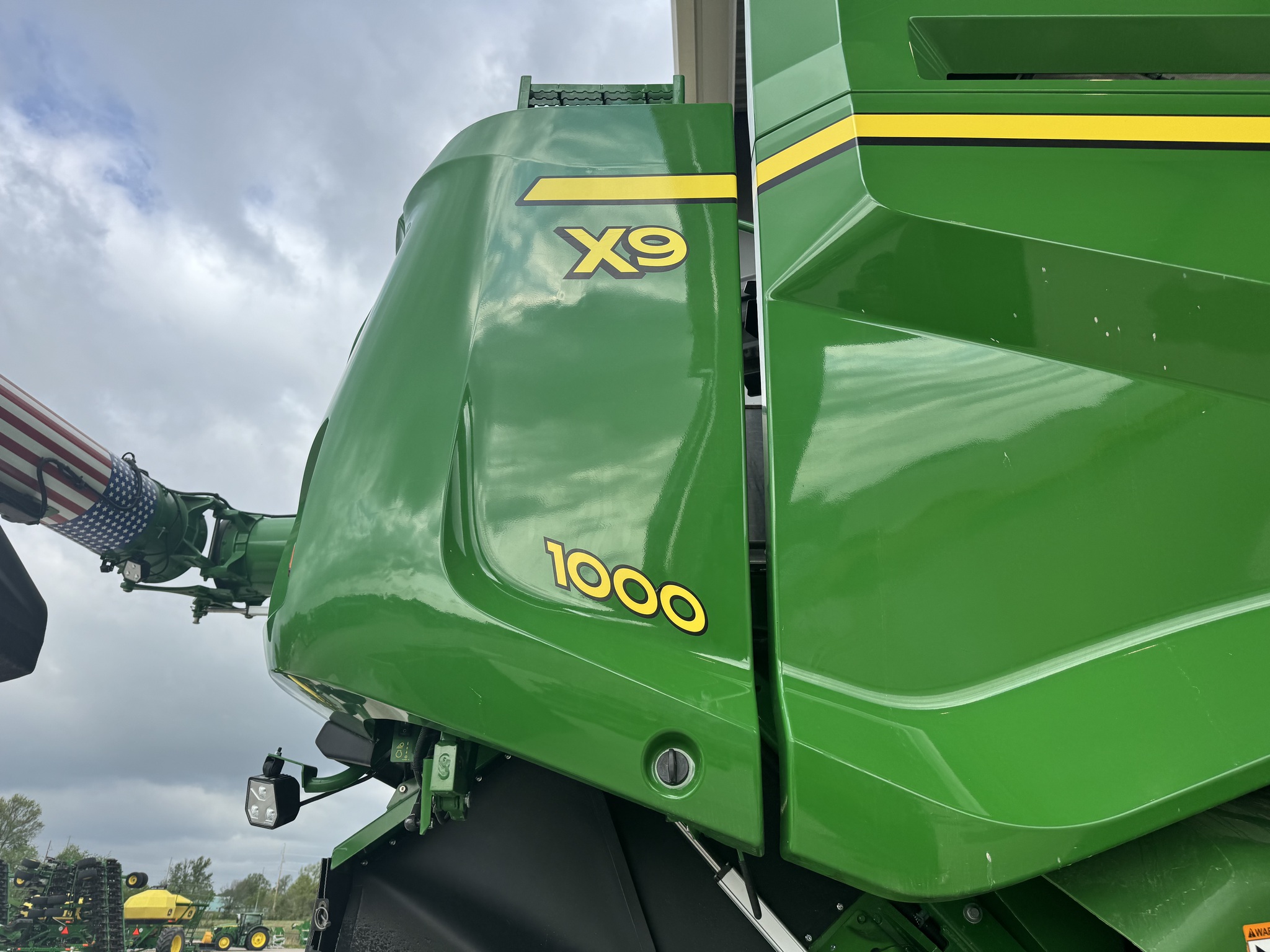 2025 John Deere X9 1000 at Heritage Tractor in Pittsburg, KS