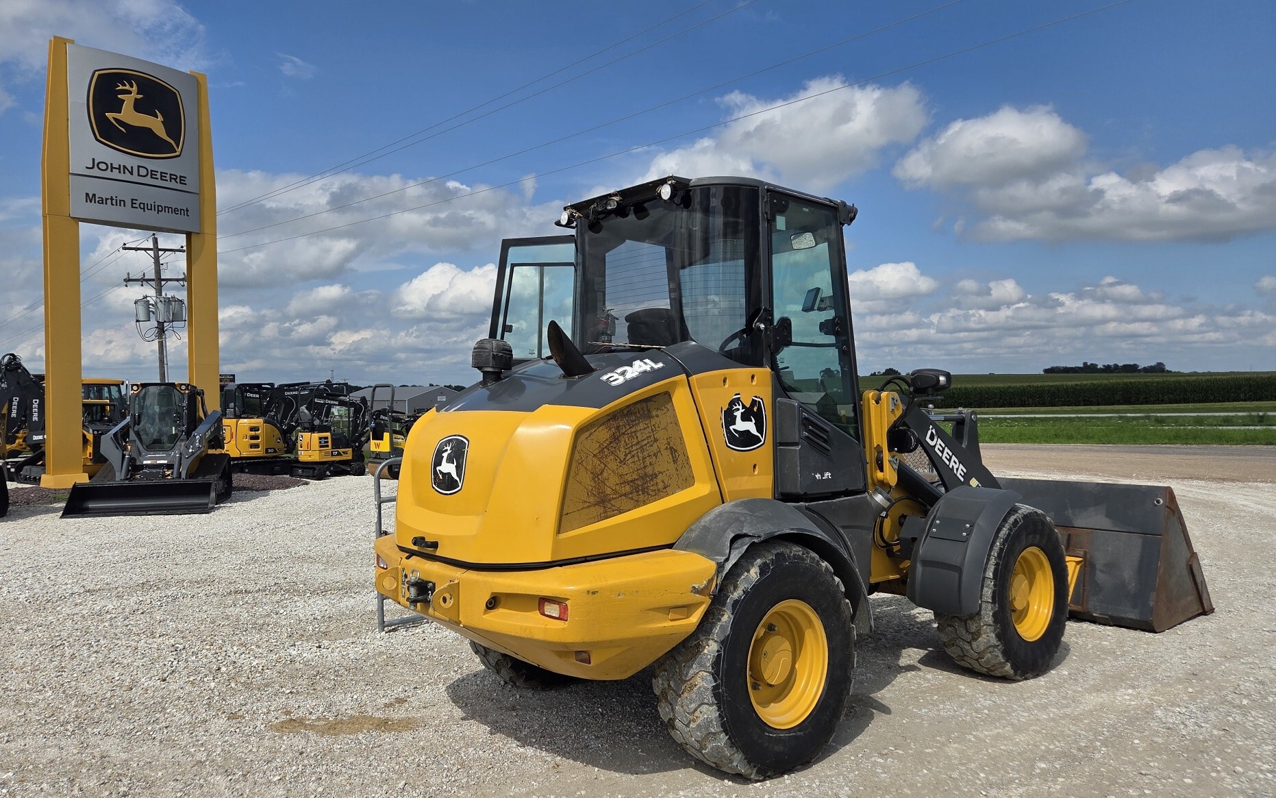 2020 John Deere 324L Image 5