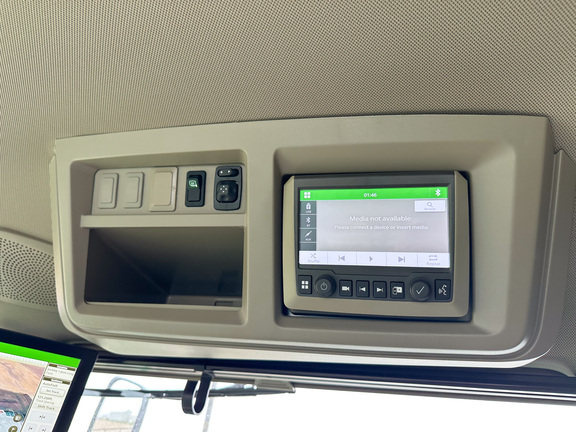 2025 John-Deere 612R