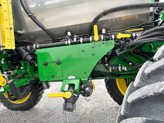 2025 John-Deere 612R