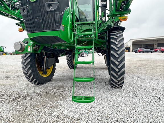 2025 John-Deere 612R