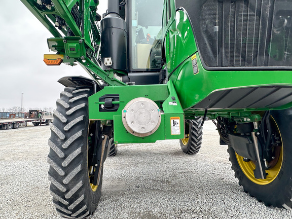 2025 John-Deere 612R