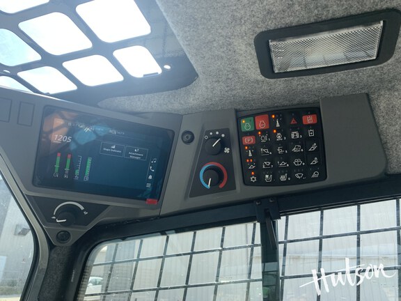 Photo of 2024 John Deere 334 P