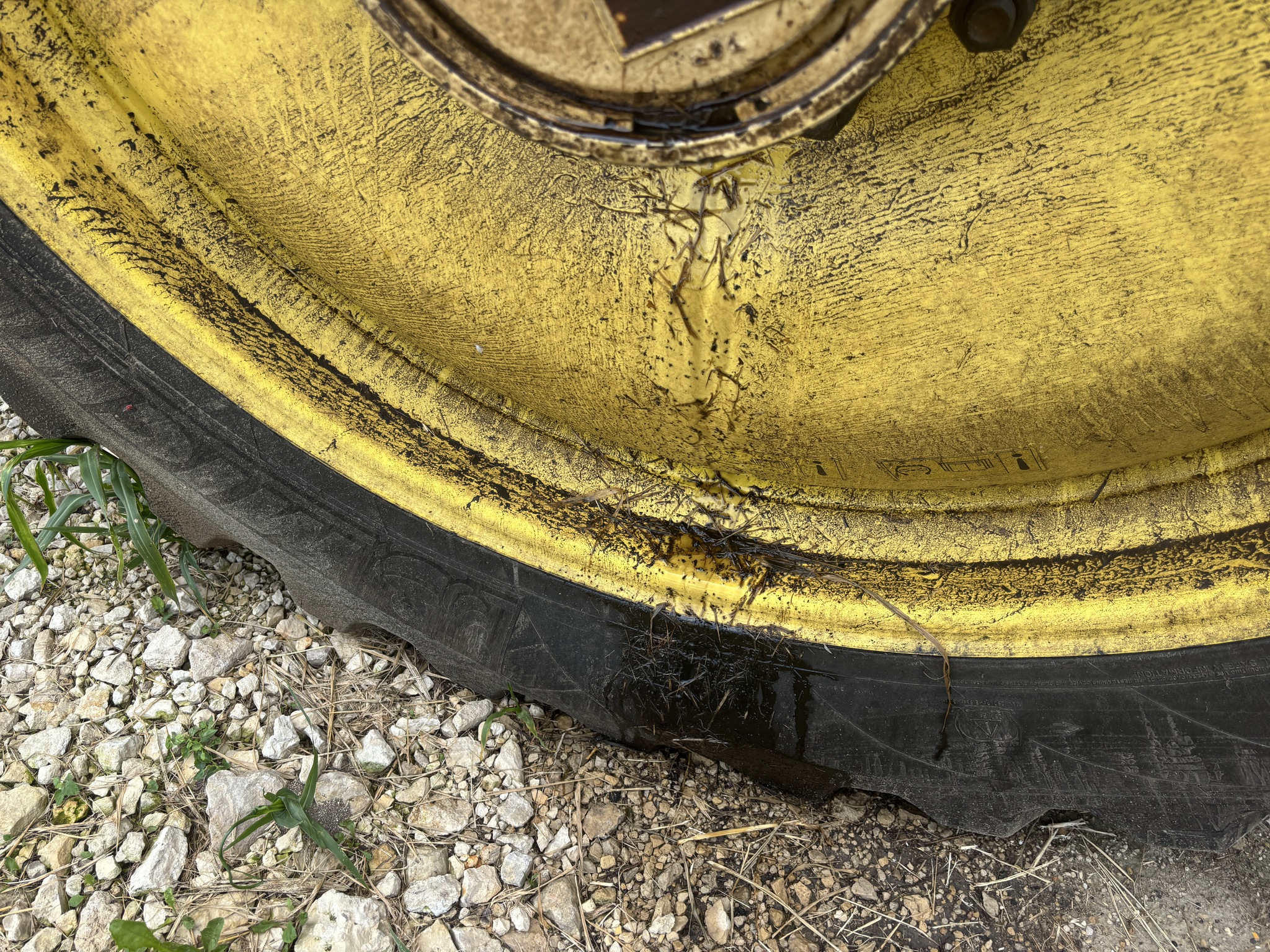 2013 John Deere 4830 Image 18