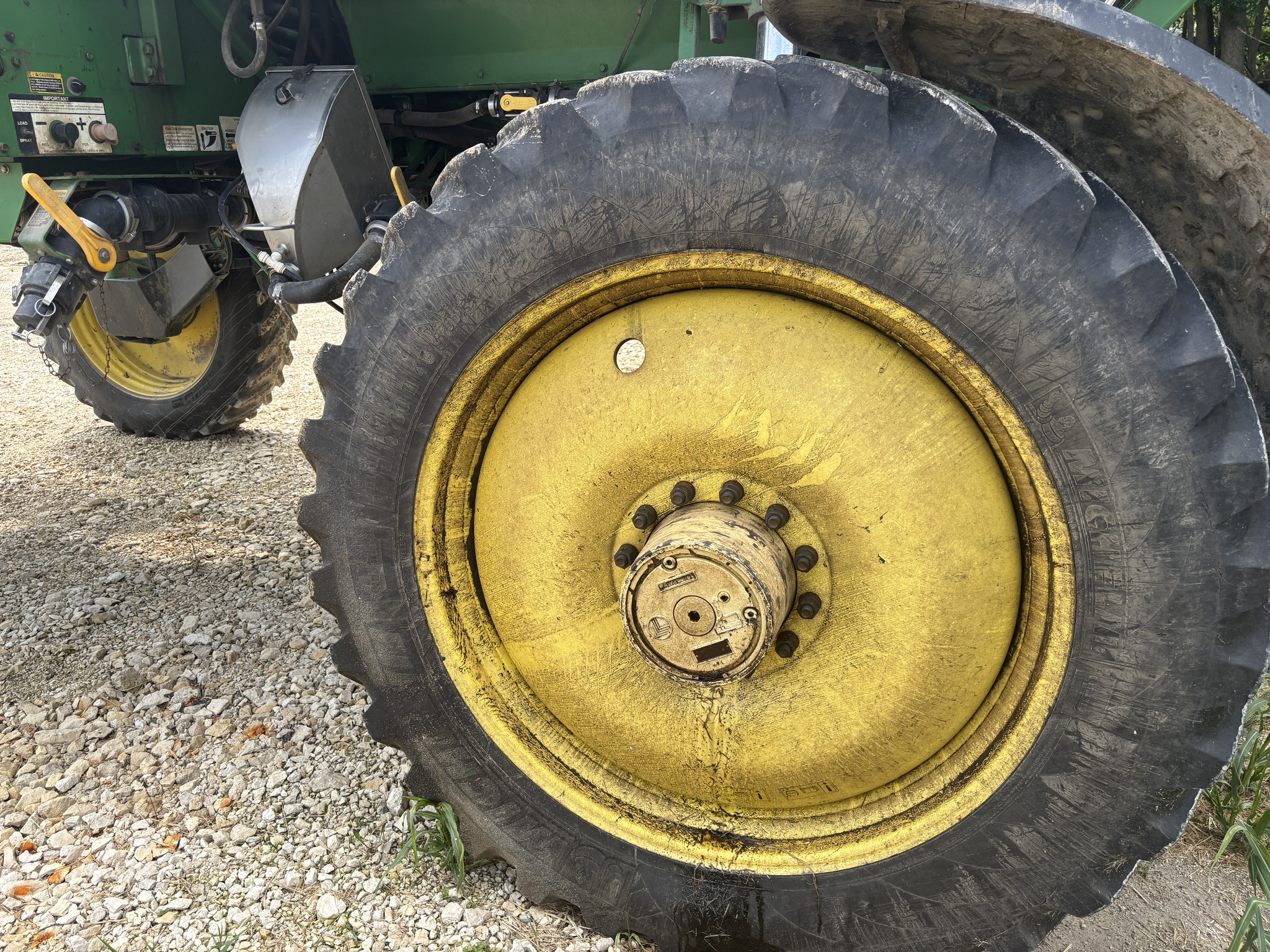 2013 John Deere 4830 Image 17