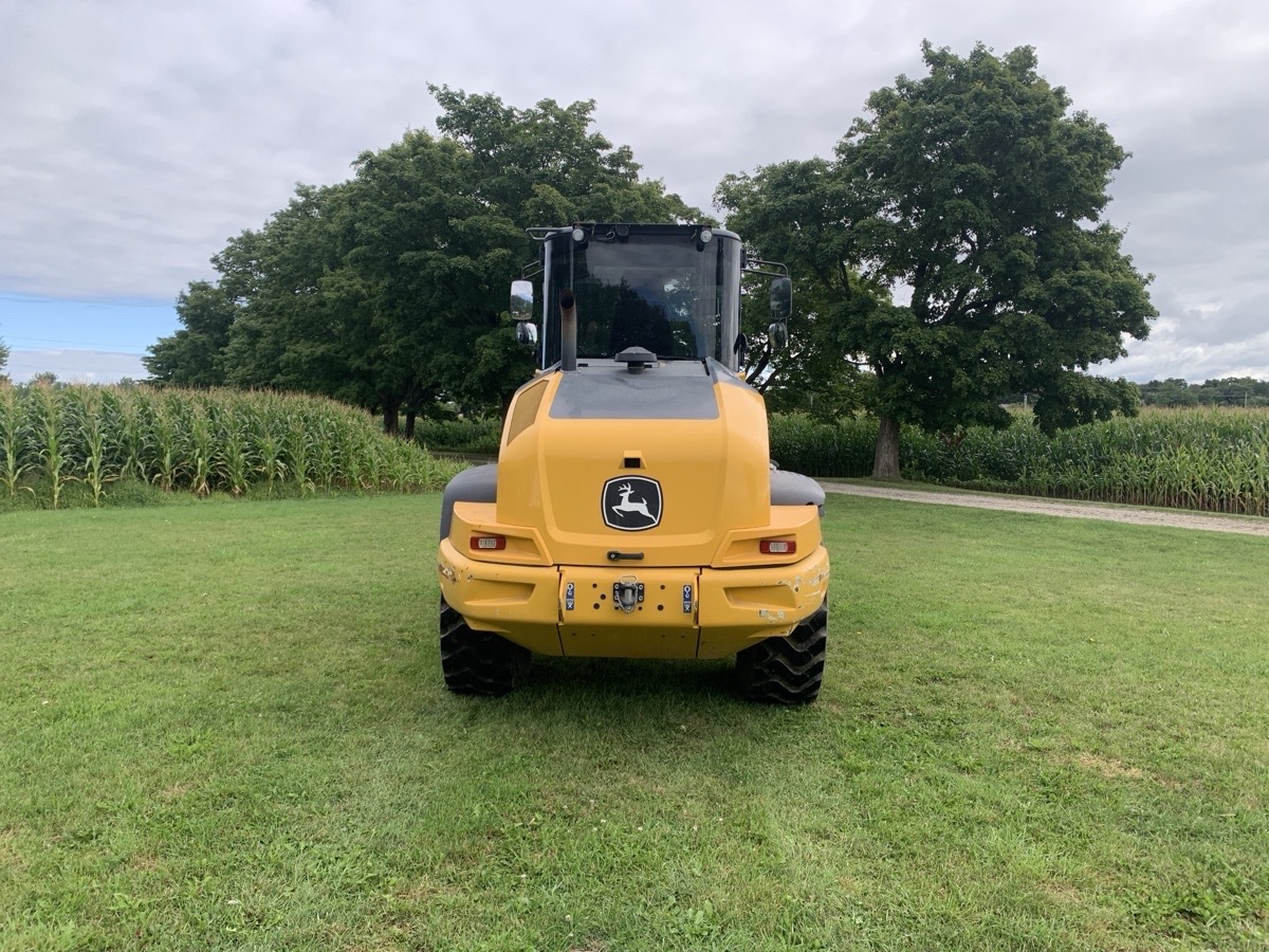 2021 John Deere 344L Image 4