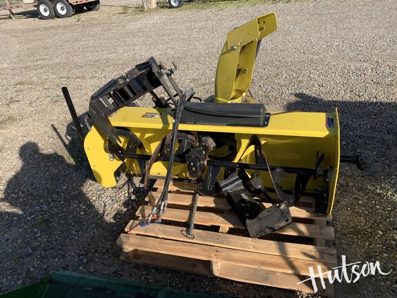 Photo of 2016 John Deere 1025R