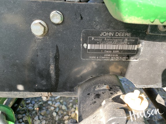 Photo of 2016 John Deere 1025R