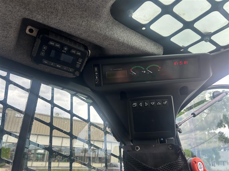 2023 John Deere 325G Image 15