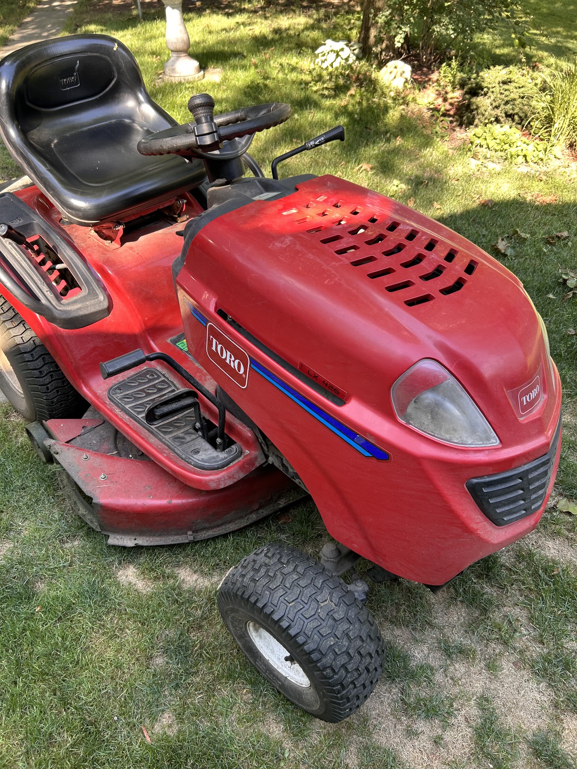 2009 Toro LX426 Image 1