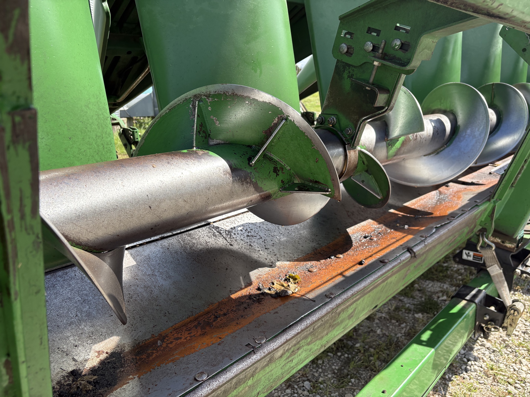 2005 John Deere 1293 Image 11