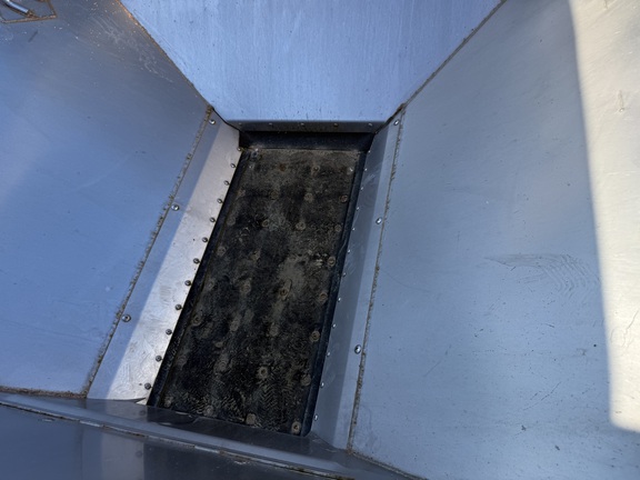  New Leader NL300 G4 - Photo12