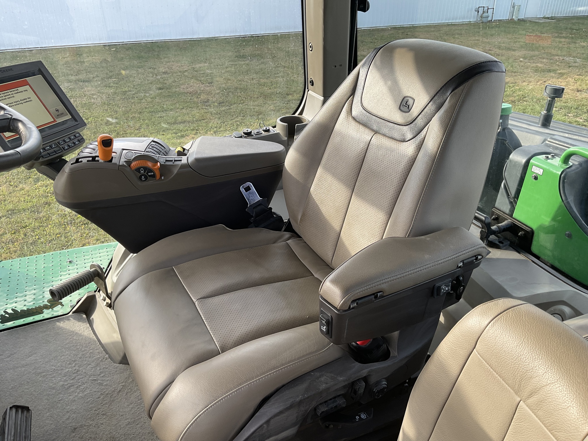 2022 John Deere 9R 440 Image 12