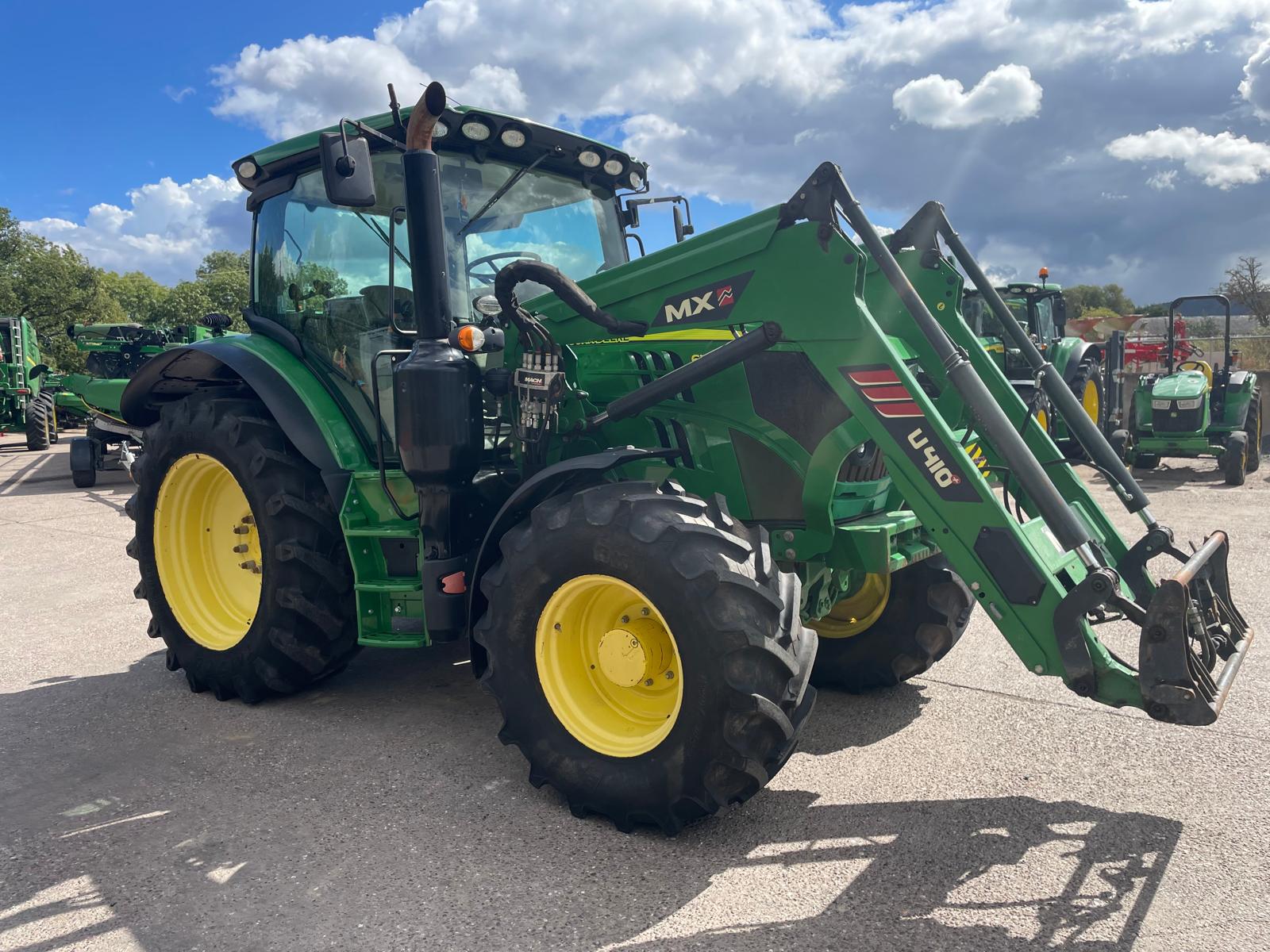 2017 John Deere 6130R