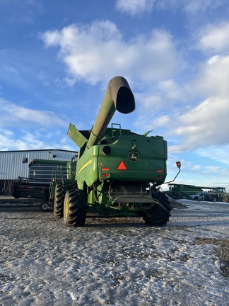 Used 2021 John Deere S780 Combines at Horizon Ag & Turf in Mayerthorpe, AB - Photo4