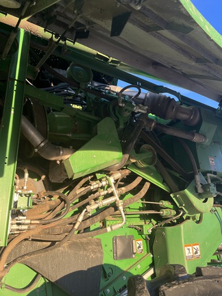 Used 2021 John Deere S780 Combines at Horizon Ag & Turf in Mayerthorpe, AB - Photo24