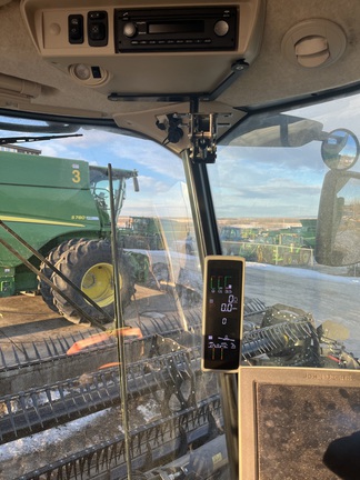 Used 2021 John Deere S780 Combines at Horizon Ag & Turf in Mayerthorpe, AB - Photo28