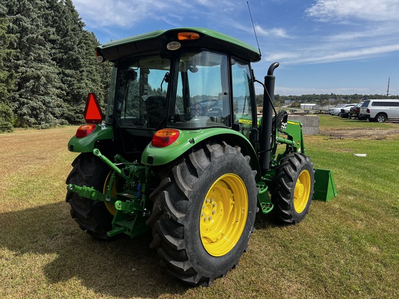 2024 John Deere 5067E - Photo3