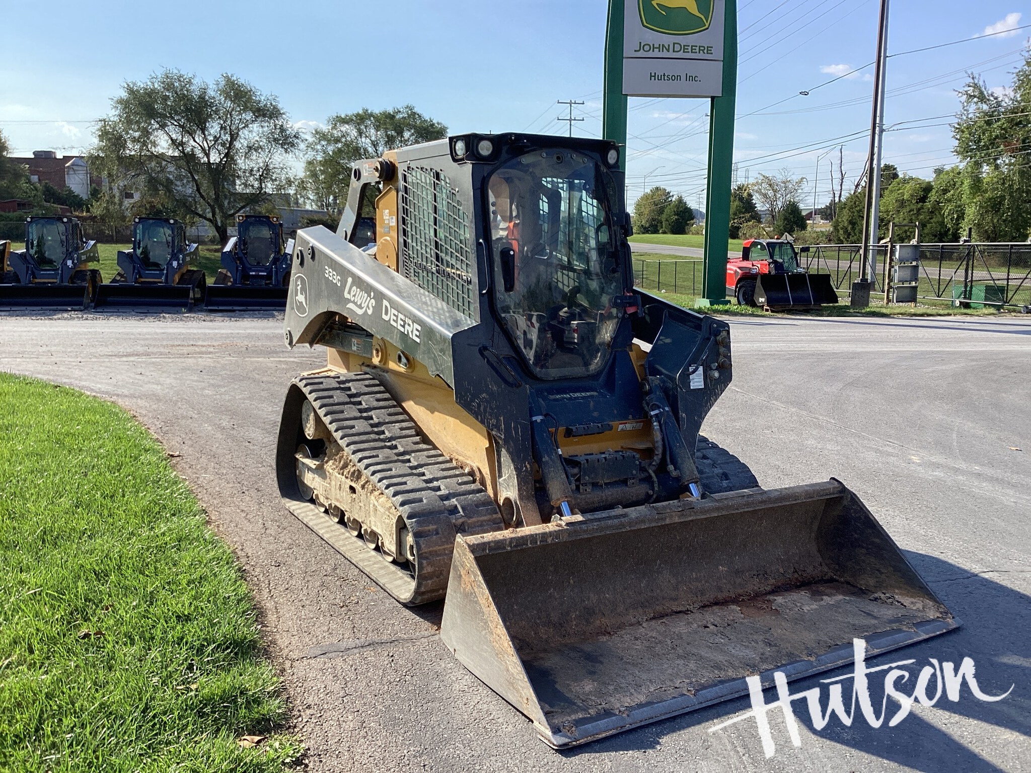2022 John Deere 333G