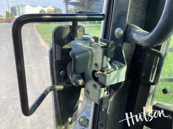 Photo of 2022 John Deere 333G