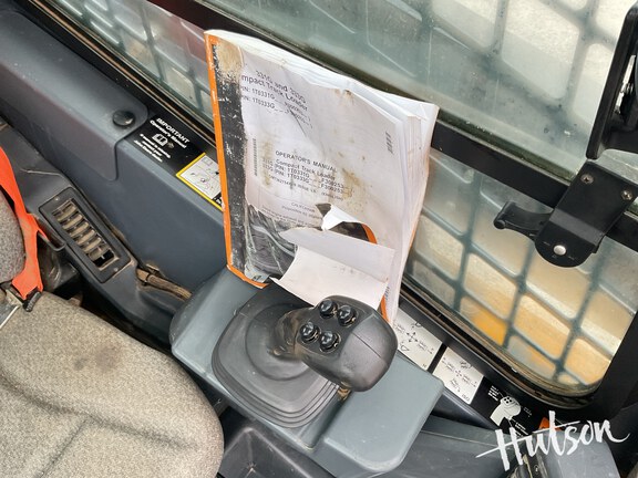 Photo of 2022 John Deere 333G