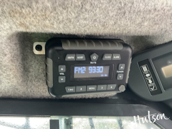 Photo of 2022 John Deere 333G