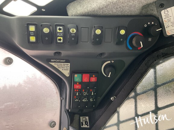 Photo of 2022 John Deere 333G